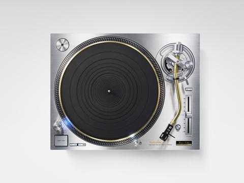 Technics SL-1200GMEES Master Edition + přenoska dle vlastního výběru