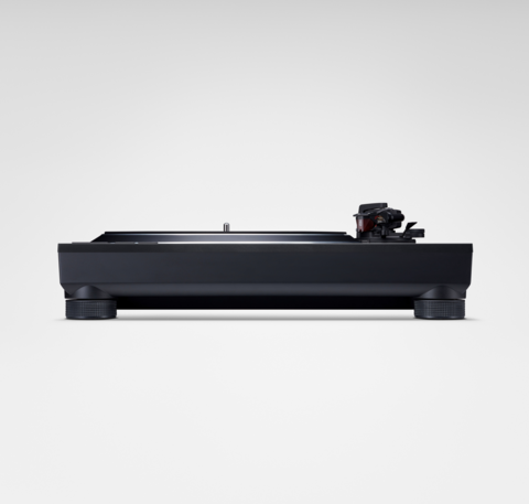 Technics SL-1500 CEG-K + Ortofon 2M Blue