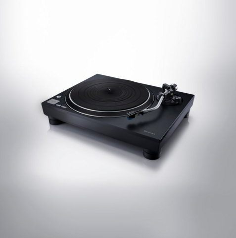 Technics SL-100CEG s přenoskou Ortofon 2M-RED 