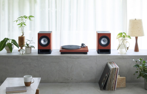 Technics SL-40CBTE-T s přenoskou Ortofon 2M-RED