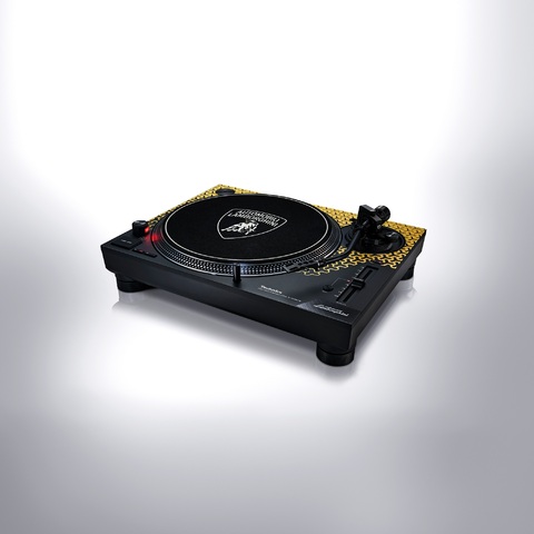 Technics SL-1200M7PEY Lamborghini (limitovaná edice)